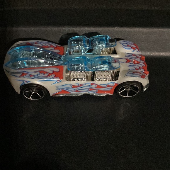 What 4-2 - Picture 3 of 10